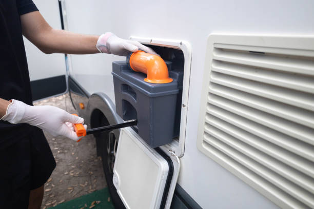 Portable Toilet Options We Offer in Marion, AR
